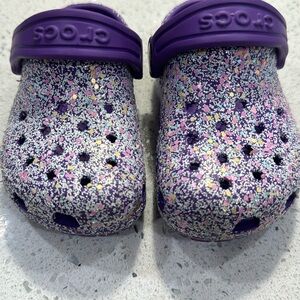 CROCS -purple glitter toddler girl